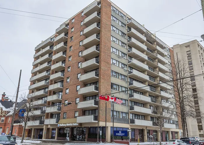 Ottawa Embassy Hotel & Suites